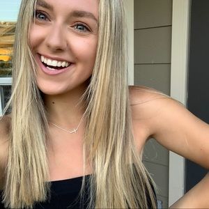 Meet your Posher, Hailey